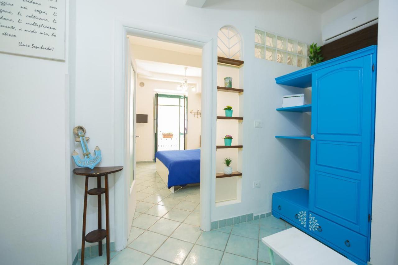 Apartmán Ti Porto Al Centro Unforgettable Moments Salerno Exteriér fotografie