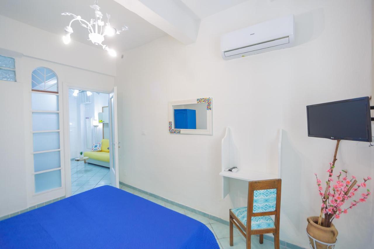 Apartmán Ti Porto Al Centro Unforgettable Moments Salerno Exteriér fotografie